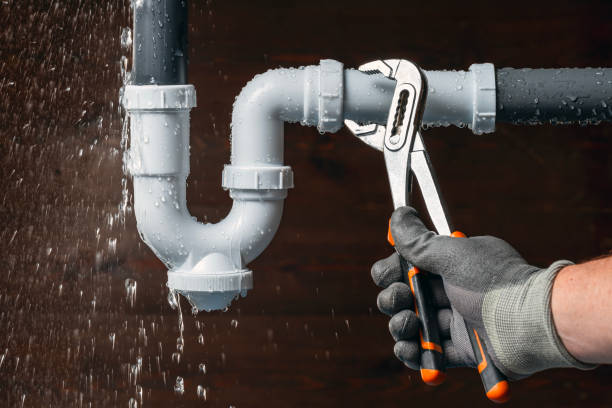 Professional Pipe Repair technician working in Shelter Island Heights, NY